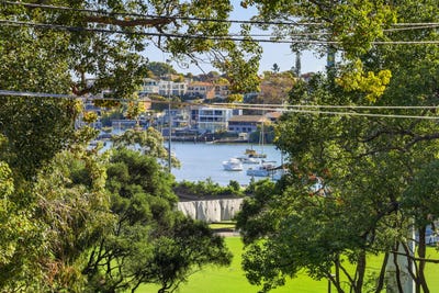 /international/au/1-26-bayswater-street-drummoyne-nsw-151153312/