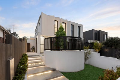 /international/au/26b-elizabeth-street-brighton-east-vic-152545560/