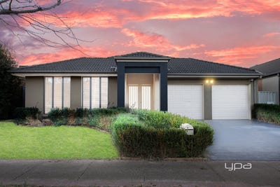 /international/au/39-hunts-cross-way-caroline-springs-vic-148531320/