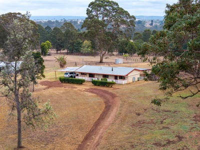 /international/au/87-greenhills-drive-blackbutt-qld-152496444/