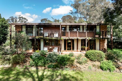 /international/au/70-mclachlan-street-templestowe-vic-152620372/
