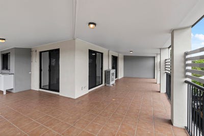 /international/au/9-37-lade-street-gaythorne-qld-152487036/