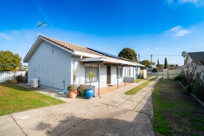 /international/au/1-2-454-danes-street-lavington-nsw-148449524/?lang=zh-tw