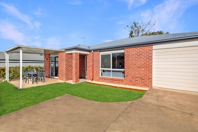 /international/au/10a-dodd-street-newtown-qld-148450364/