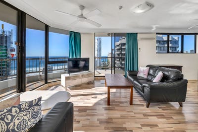 /international/au/44-19-aubrey-street-surfers-paradise-qld-148555360/?lang=id
