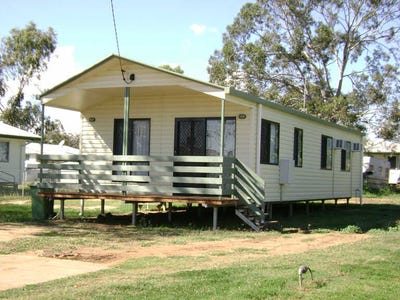 /international/au/11-oliffe-street-blackwater-qld-148313792/