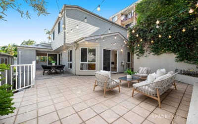 /international/au/16-daventry-street-west-end-qld-148599680/