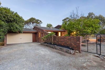 /international/au/63-diane-crescent-croydon-vic-147298228/