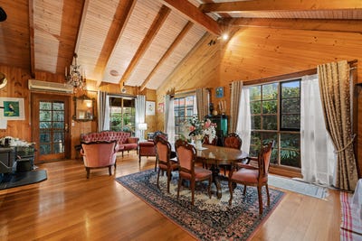 /international/au/24-widdop-crescent-hampton-east-vic-152549432/