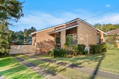 /international/au/41-elder-crescent-nowra-nsw-151449428/