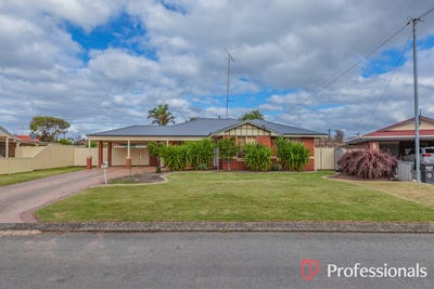 /international/au/46-jarrah-road-manjimup-wa-152632928/