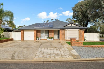 /international/au/2-cleland-avenue-blakeview-sa-151412220/