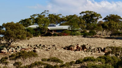 /international/au/145-phillips-road-coondle-wa-151301416/
