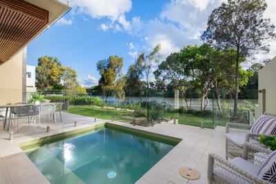 /international/au/3033b-the-boulevard-benowa-qld-151006348/