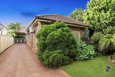 /international/au/27-lascelles-avenue-greenacre-nsw-151231484/