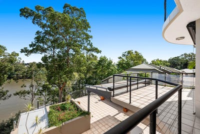 /international/au/2-11-rosecliffe-street-highgate-hill-qld-150721340/