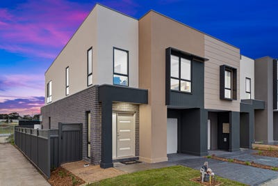 /international/au/2-welcomen-street-lot-201-cranbourne-east-vic-151415540/