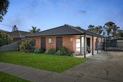 /international/au/97-maple-street-seaford-vic-152439276/