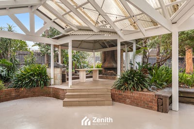 /international/au/4-winnette-court-ringwood-vic-152158056/