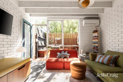 /international/au/28-laura-place-fitzroy-north-vic-152493692/