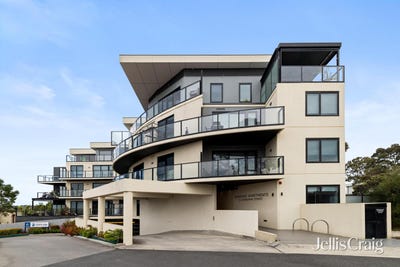 /international/au/103-31-grimshaw-street-greensborough-vic-152613412/