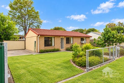 /international/au/17-stewart-street-marsden-qld-152627656/