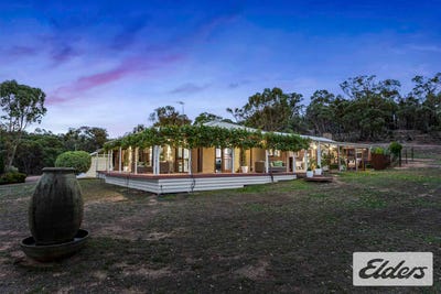 /international/au/6820-pyrenees-highway-avoca-vic-150966804/