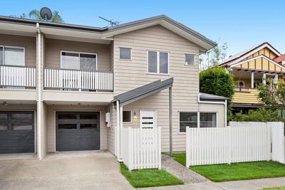 /international/au/4-ruby-street-newmarket-qld-151336736/