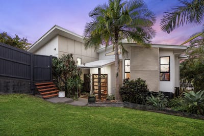 /international/au/36-elly-circuit-coolum-beach-qld-151268852/