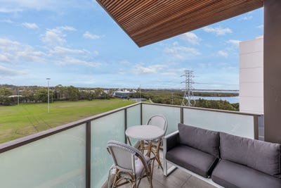 /international/au/402-3-foreshore-boulevard-woolooware-nsw-148372880/