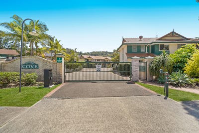 /international/au/12-1-township-drive-burleigh-heads-qld-152616040/