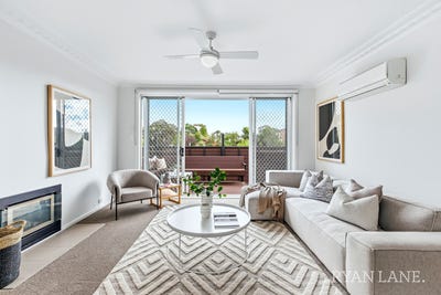 /international/au/117-railway-street-north-altona-vic-150857912/