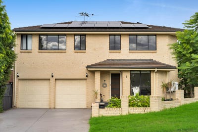 /international/au/1-tia-place-carnes-hill-nsw-150839908/
