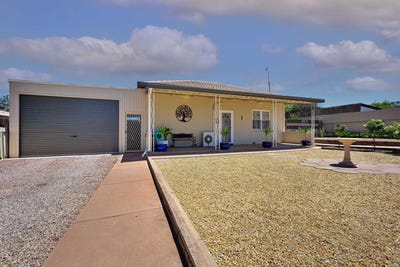 /international/au/1-jeffries-street-whyalla-playford-sa-151570476/