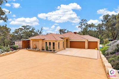 /international/au/9-arno-court-hidden-valley-vic-152658900/