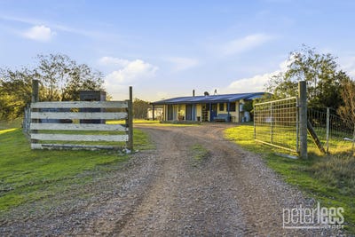 /international/au/265-medeas-cove-road-st-helens-tas-151862508/
