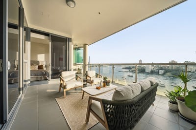/international/au/902-8-glen-street-milsons-point-nsw-151341660/