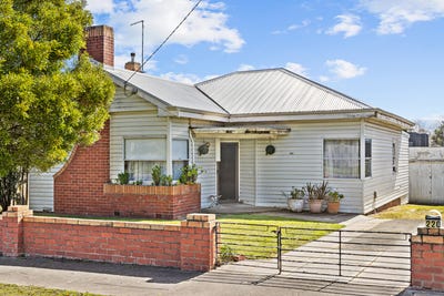 /international/au/220-howitt-street-ballarat-north-vic-152340980/