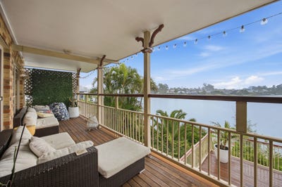 /international/au/46-mornington-terrace-robina-qld-152626964/