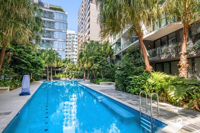 /international/au/30401-24-stratton-street-newstead-qld-151387340/