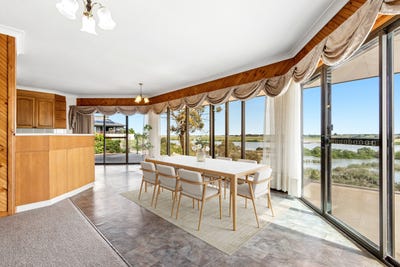 /international/au/200-princes-highway-tailem-bend-sa-152510876/