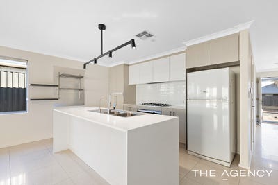 /international/au/18-picton-road-lakelands-wa-148580448/