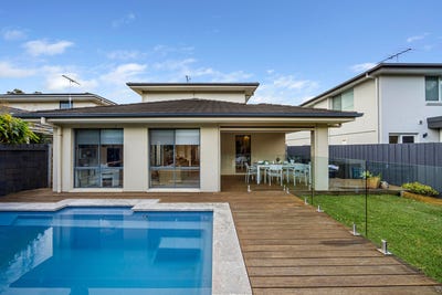 /international/au/4-cove-circuit-little-bay-nsw-152510056/