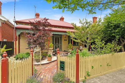 /international/au/10-henry-street-geelong-vic-148992720/