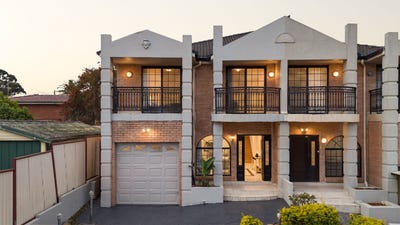 /international/au/1-truro-parade-padstow-nsw-152676344/