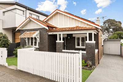 /international/au/49-woolcott-street-earlwood-nsw-152549260/