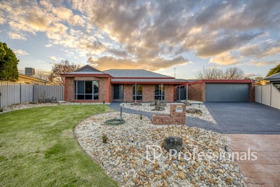 /international/au/8-andamifi-court-mildura-vic-148715656/?lang=de