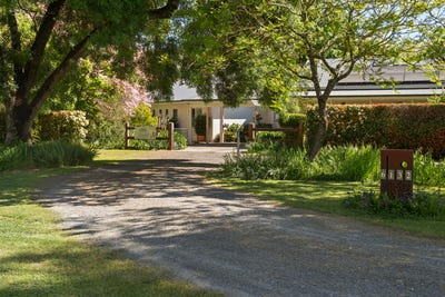 /international/au/6132-great-alpine-road-eurobin-vic-152657212/