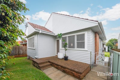 /international/au/488a-glebe-road-adamstown-nsw-151226044/
