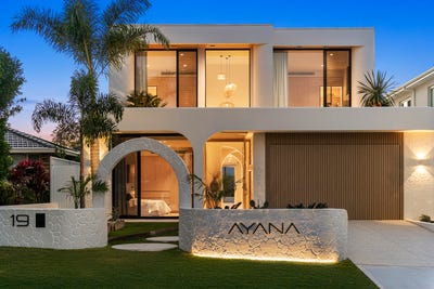 /international/au/19-seaview-street-cronulla-nsw-151180072/
